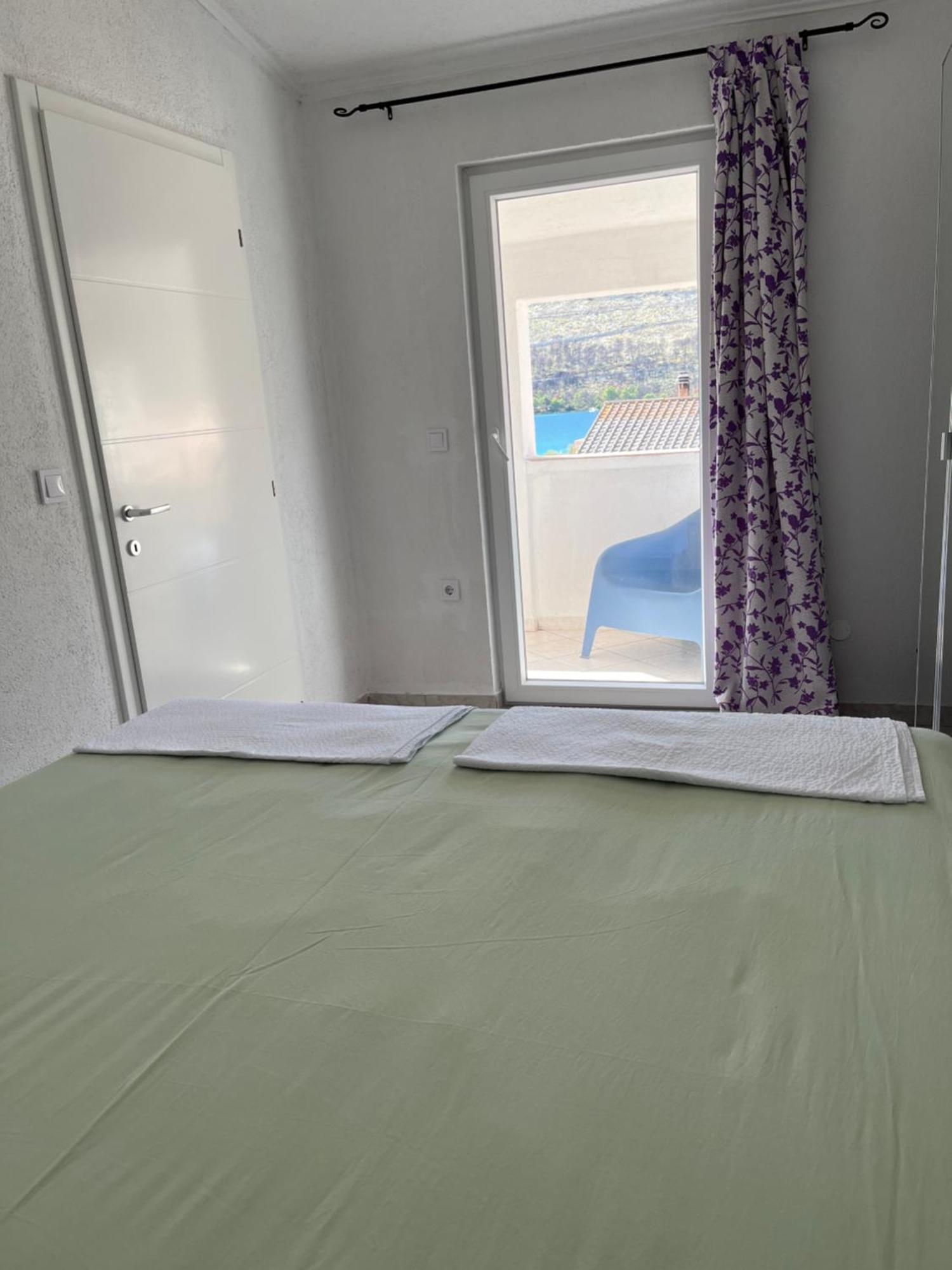 Apartmani Mlinar-One Bedroom Seaview Grebaštica Eksteriør bilde
